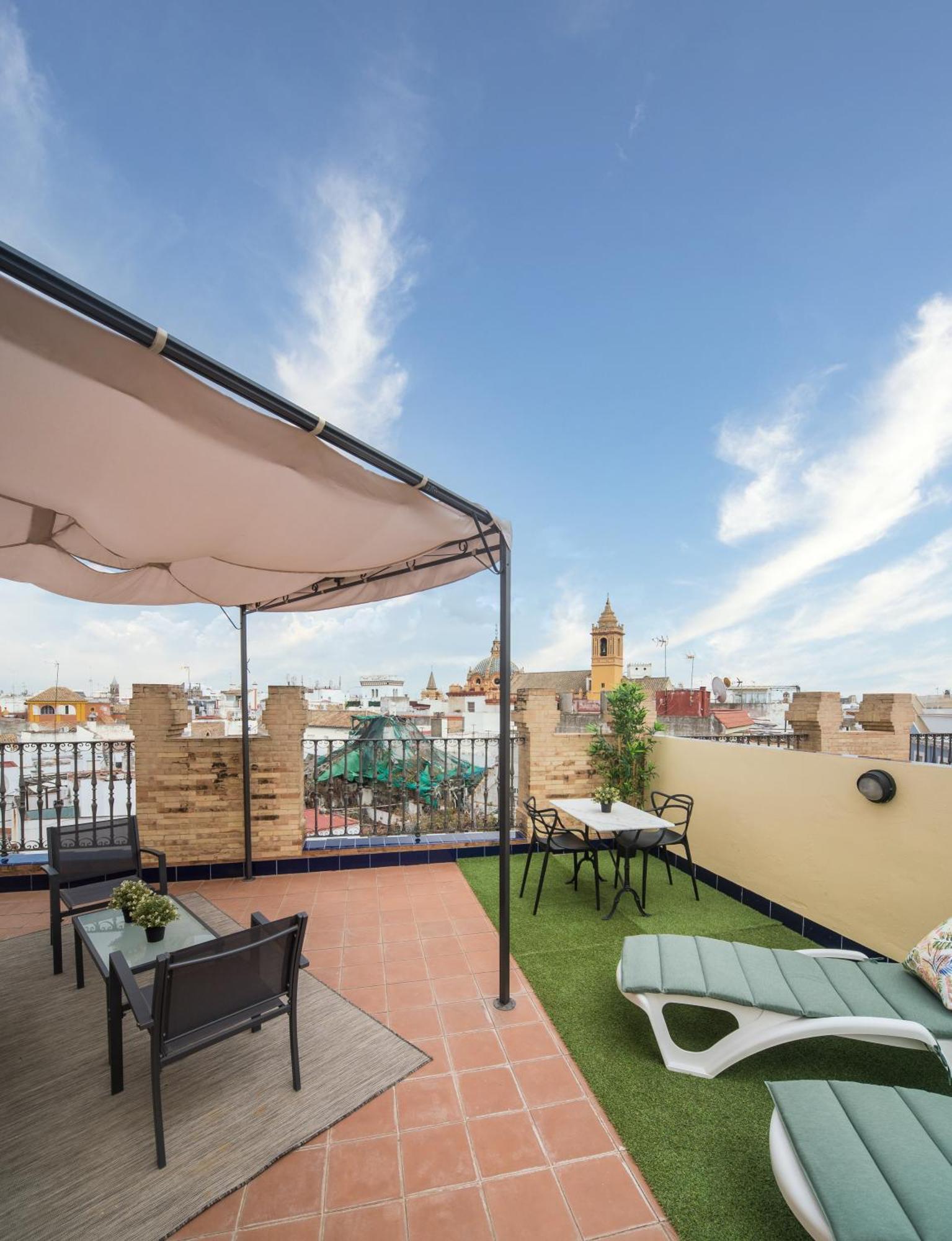 Apartmán Exclusive Triplex With Private Terrace Sevilla Exteriér fotografie