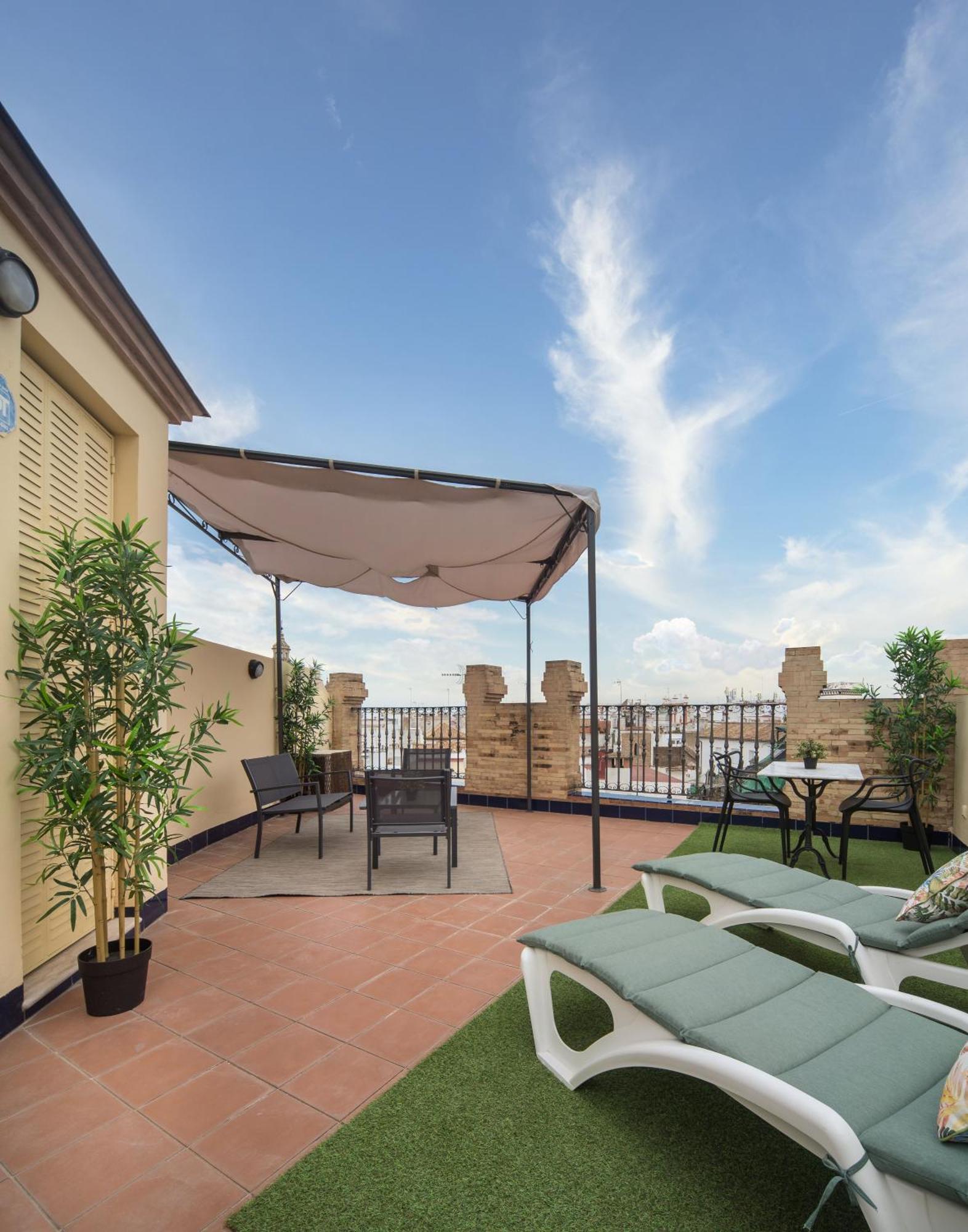 Apartmán Exclusive Triplex With Private Terrace Sevilla Exteriér fotografie